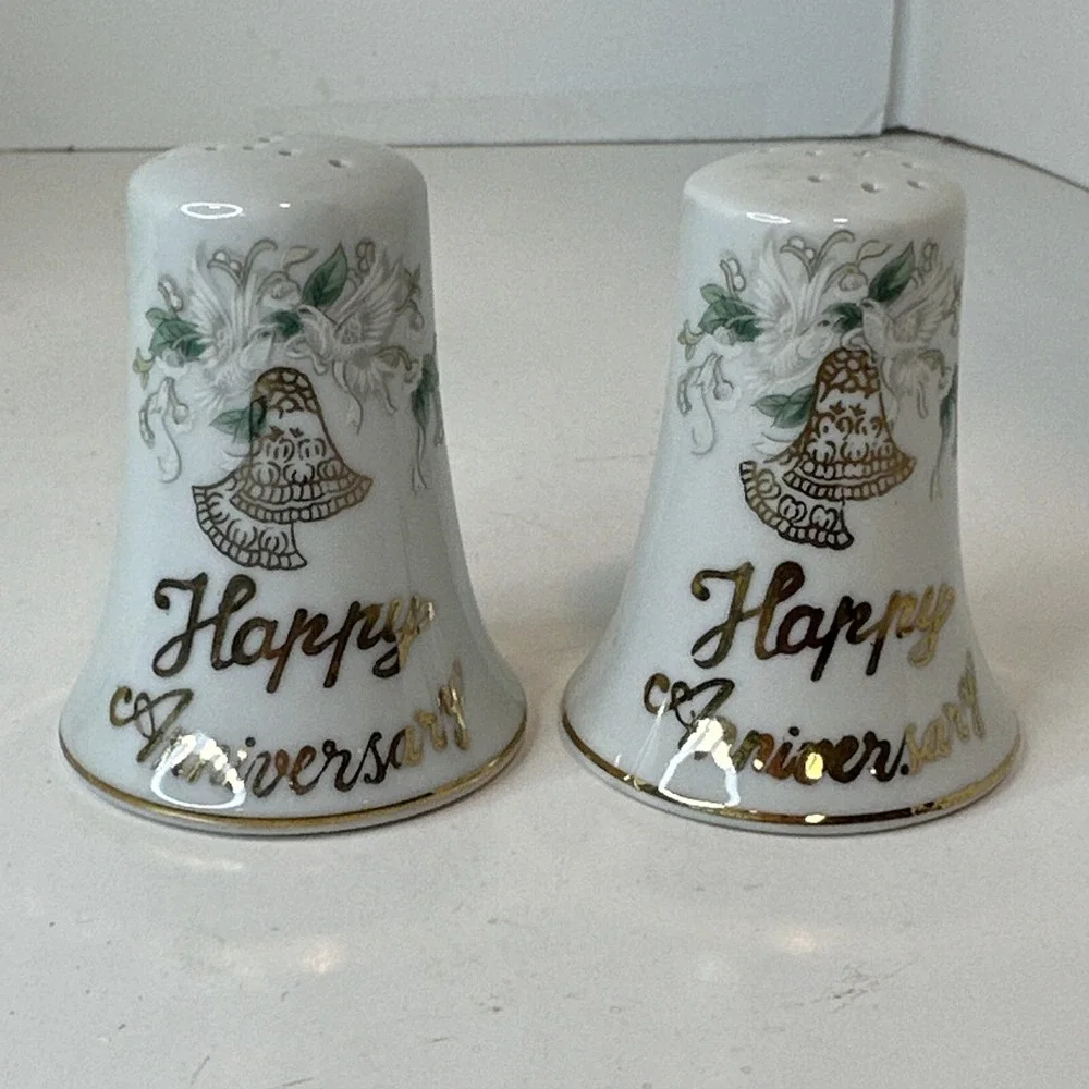 Happy Anniversary Bell Shaped Salt & Pepper Shakers Lefton Japan 1150